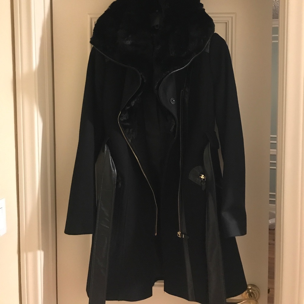 Black coat with fur collar and hoodie
